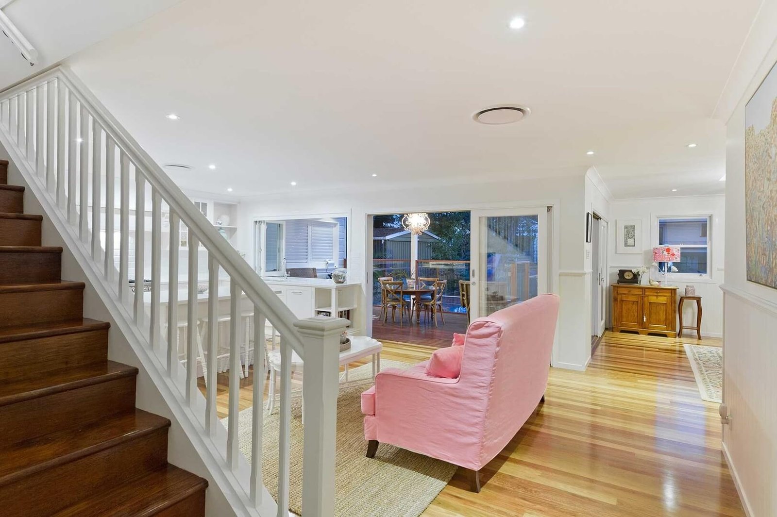 floor-building-home-property-living-room-room-703112-pxhere.com (1) After-4